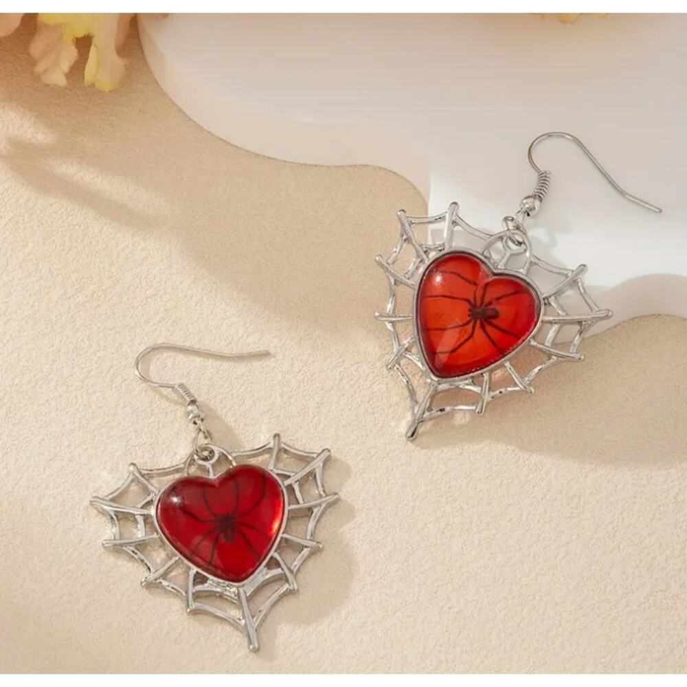 NEW - Silver Spider Web earrings, Heart Gothic jewelry, Punk - Picture 3 of 3